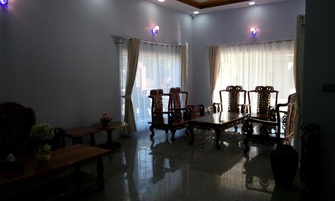 Hotel Juno Pakokku Екстериор снимка